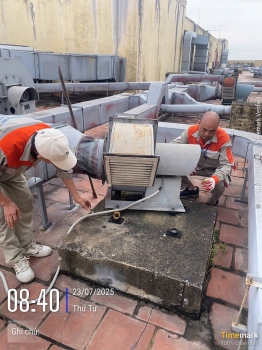 VINA2.2 KHẮC PHỤC SỰ CỐ SAU BÃO – ĐẢM BẢO AN TOÀN CHO CƯ DÂN