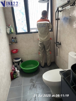 VINA2.2 KHẮC PHỤC SỰ CỐ SAU BÃO – ĐẢM BẢO AN TOÀN CHO CƯ DÂN