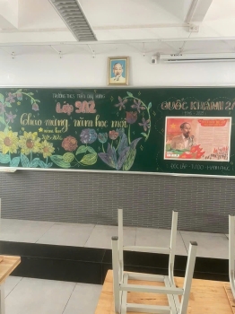 VINA2 phun thuốc diệt côn trùng tại Trường THCS Trần Duy Hưng